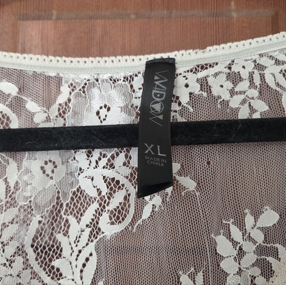 Widow Bodysuit - Picture 2 of 4